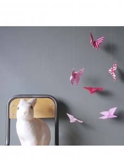 Mobile papillons roses